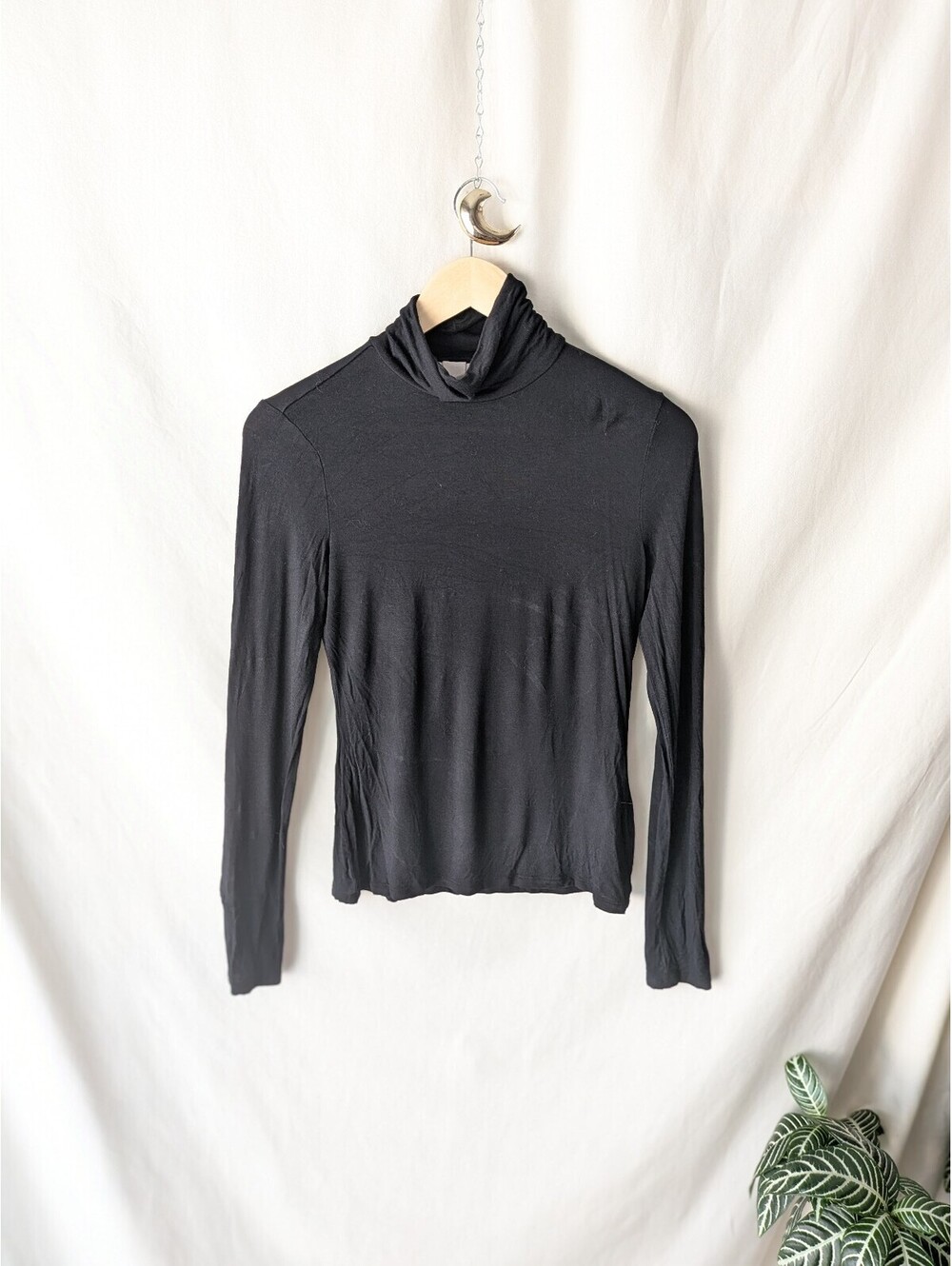 H&M Black Mock Neck Long Sleeve Top Size M